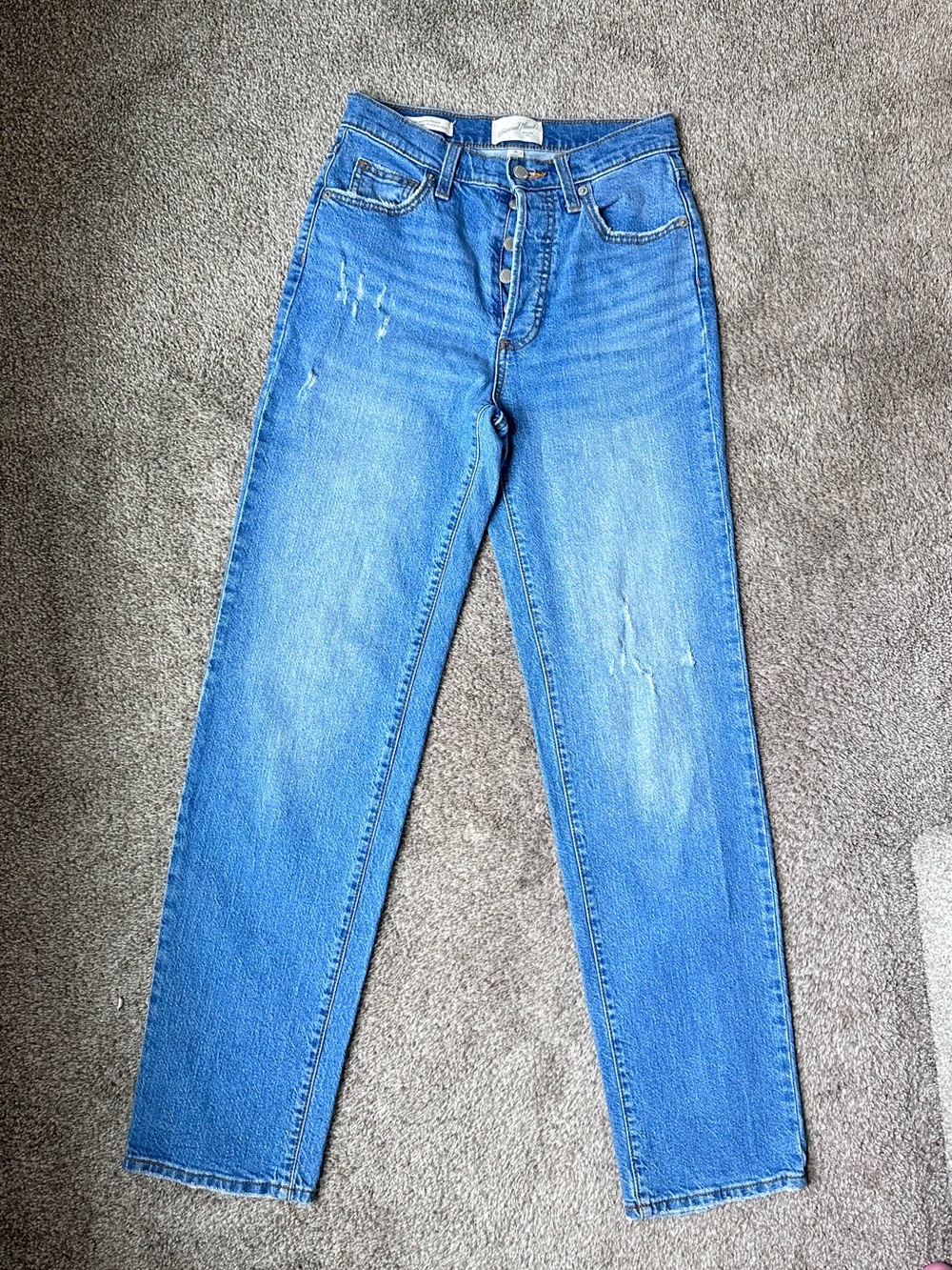 Universal Threads High Rise 90s Straight Leg Women’s Jeans 2R